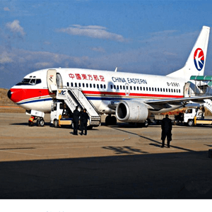 丽江机场快递航空快运业稳步发展的原因是什么？
